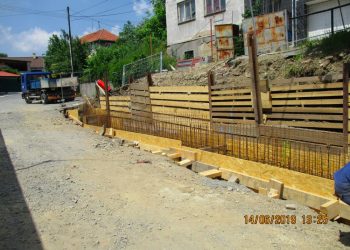 Opěrná zídka a oprava komunikace Valašské Klobouky