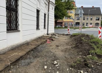 Stavební úpravy části Horního náměstí Vsetín, II. Etapa
