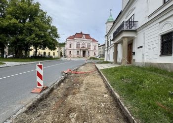Stavební úpravy části Horního náměstí Vsetín, II. Etapa