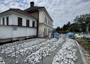 Stavební úpravy části Horního náměstí Vsetín, II. Etapa