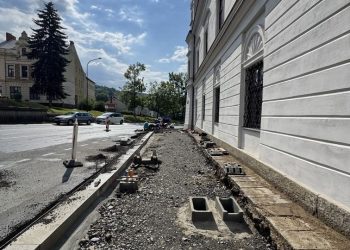 Stavební úpravy části Horního náměstí Vsetín, II. Etapa