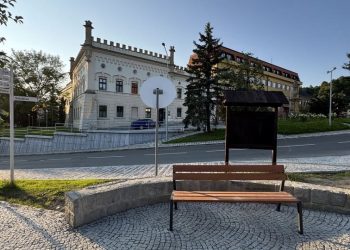 Stavební úpravy části Horního náměstí Vsetín, II. Etapa